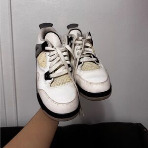 Cement Jordan 4s.